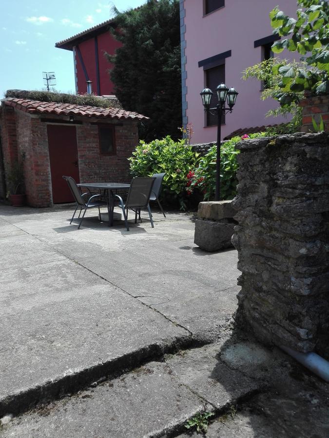 La Eria De Colombres Villa Luaran gambar